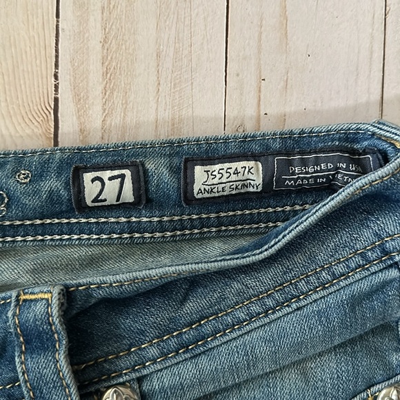 Miss Me | Light Wash Ankle Skinny Jeans - Picture 4 of 6